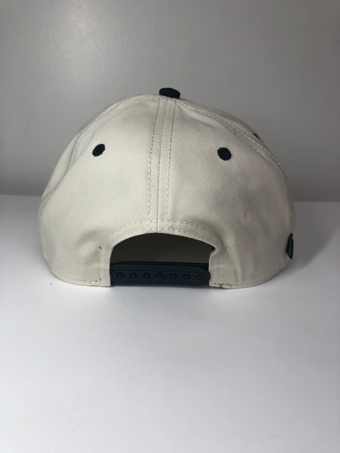Dollys Heritage Snapback Cream / Navy